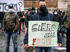 Immagine simbolo: una manifestazione del comparto Ho.Re.Ca, tra i più colpiti dalla crisi sanitaria