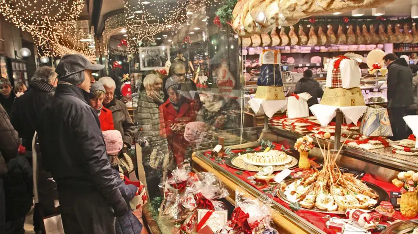 PASSERINI TREVISO SPESE DI NATALE 2012 IN CITTA' CALMAGGIORE E NEGOZI