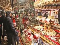 PASSERINI TREVISO SPESE DI NATALE 2012 IN CITTA' CALMAGGIORE E NEGOZI