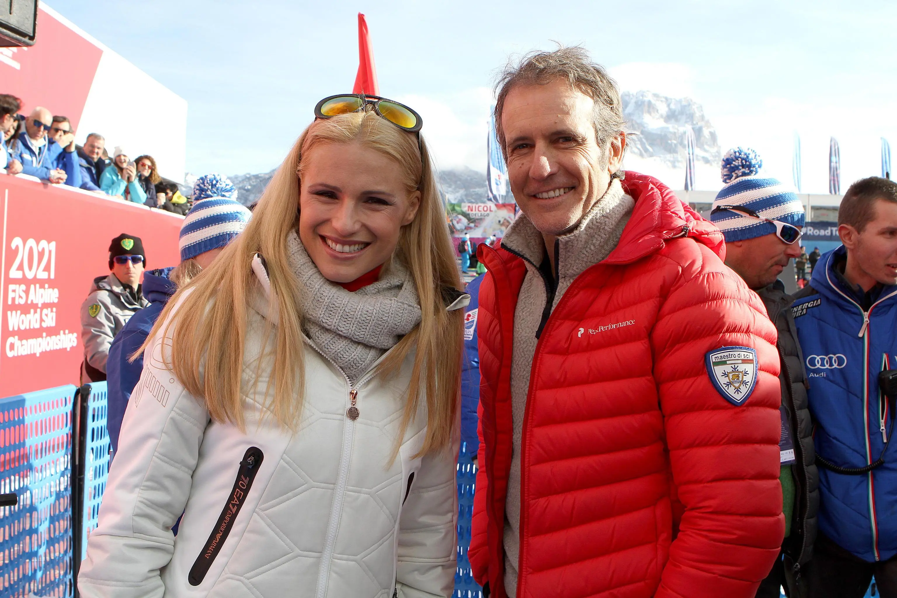 Switzerland's Showgirl Michelle Hunziker (L) with Alessandro Benetton (R) during the women's Downhill race at the FIS Alpine Skiing World Cup event in Cortina d'Ampezzo, Italy, 19 January 2019. ANSA/ANDREA SOLERO