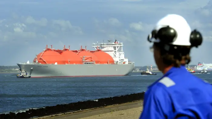 epa09848331 (FILE) - Bahamas-registered LNG tanker ship 'Arctic Voyager' arrives in the port of Rotterdam, the Netherlands, 06 July 2011 (reissued 26 March 2022). The US committed to deliver additional liquified natural gas (LNG) volumes for the EU market of at least 15 billion cubic metres in 2022, according to a joint US-EU statement published on 26 March 2022. The move is aimed at making the EU less dependent on Russian fossil energy. EPA/Lex van Lieshout *** Local Caption *** 02811868