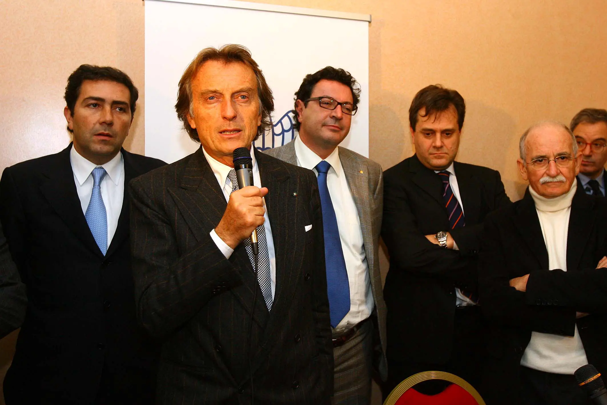 Andrea Riello alle spalle di Montezemolo al tempo presidente di Confindustria