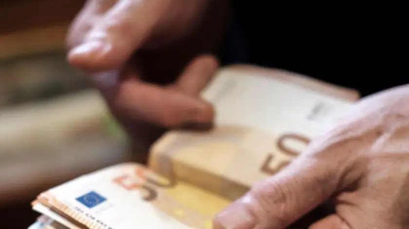 Counting cash-euro banknotes-selective focus.