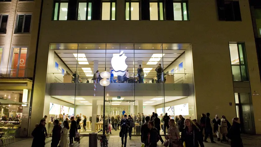 Apple Store a Monaco di Baviera, foto AGF