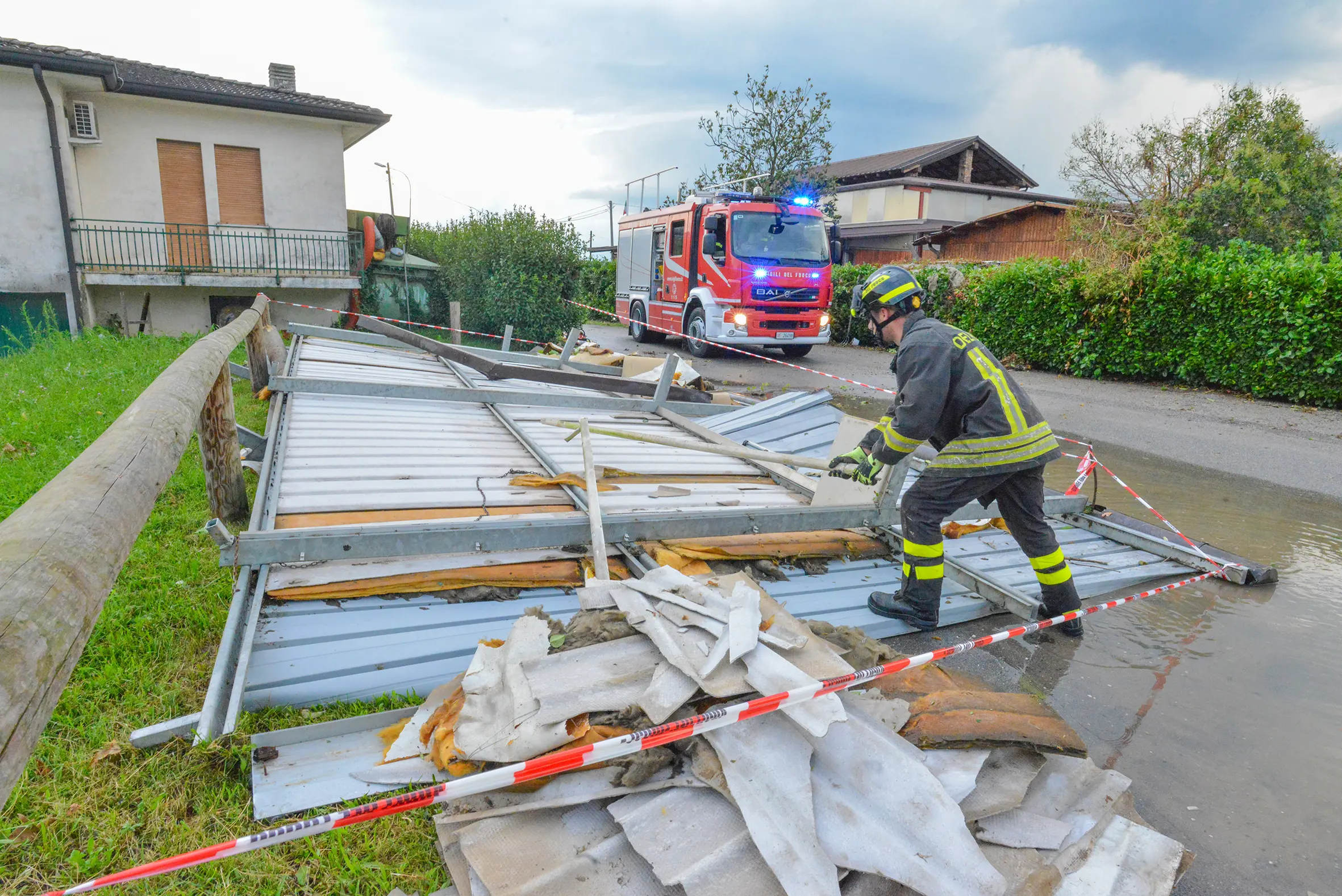 Agostini Pieve Di Soligo via San Tiziano 40, maneggio Stella danni da maltempo