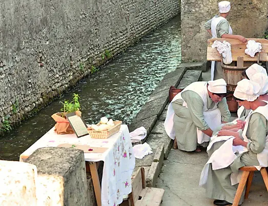 Il mulino, le fontane, il lavatoio: a Valvasone l’acqua è protagonista