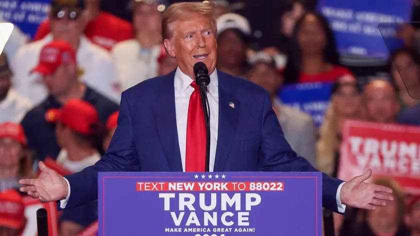 epa11612964 Former US President and Republican nominee for President Donald Trump speaks during a rally at the Nassau Veterans Memorial Coliseum in Uniondale, New York, USA, 18 September 2024. EPA/SARAH YENESEL