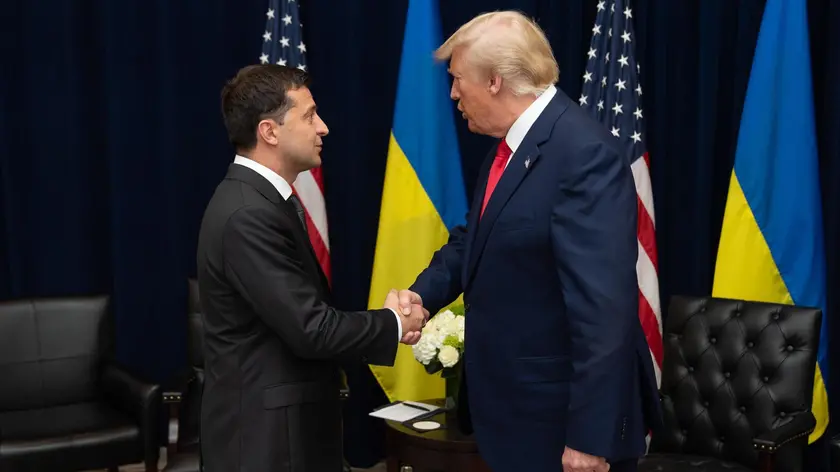 epa07869483 A handout photo made available by Ukraine Presidential Press Service shows Ukraine's President Volodymyr Zelensky (L) and US President Donald J. Trump (R) during a meeting on the sidelines of the 74th session of the United Nations General Assembly in New York, New York, USA, 25 September 2019. The annual meeting of world leaders at the United Nations runs until 30 September 2019. EPA/UKRAINE PRESIDENTIAL PRESS SERVICE / HANDOUT HANDOUT EDITORIAL USE ONLY/NO SALES