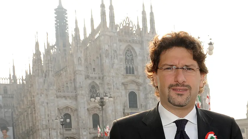 Manfredi Palmeri, candidato sindaco a Milano per il Terzo Polo, fotografato a Milano il 25 aprile 2011. ANSA/DANIEL DAL ZENNARO