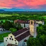 Il Borgo Vecchio di Spilimbergo visto dal drone (ph Denis Scarpante)