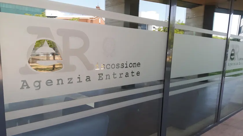 Una veduta esterna della sede centrale dell'Agenzia delle entrate-Riscossione, Roma, 28 aprile 2022. ANSA/ UFFICIO STAMPA ++HO - NO SALES EDITORIAL USE ONLY++