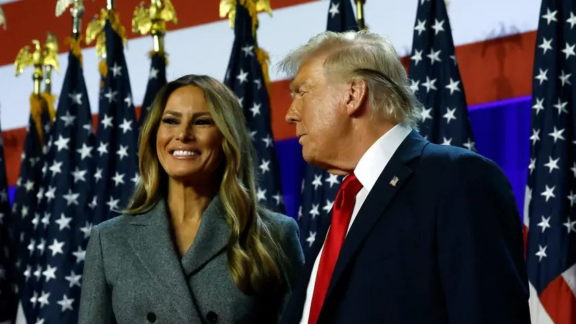 Melania Trump con il marito dopo la vittoria