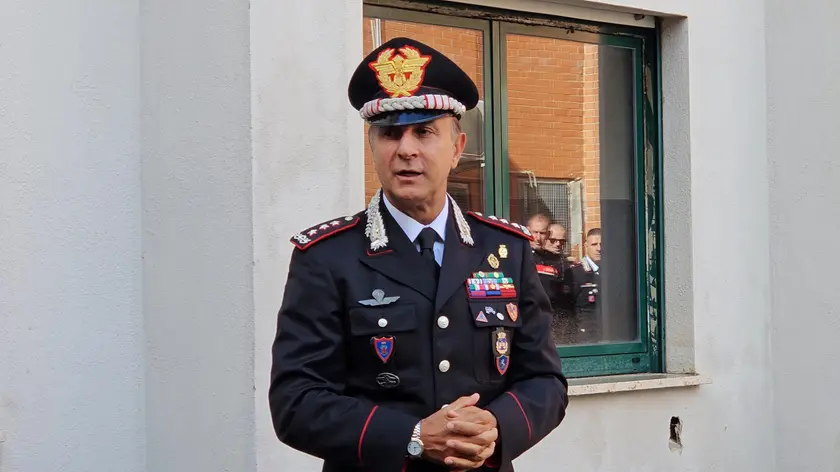 Un momento della visita del Generale di Corpo d'Armata Carabinieri Salvatore Luongo al nucleo radiomobile di Roma, per un tributo all'appuntato Romano Radici, assassinato dalle Br, e un messaggio di continuità per i carabinieri del radiomobile, Roma, 5 ottobre 2024. ANSA/Uff. stampa CC + UFFICIO STAMPA, PRESS OFFICE, HANDOUT PHOTO, NO SALES, EDITORIAL USE ONLY + NPK