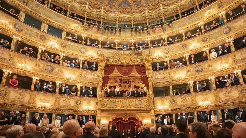 24/11/2023 Venezia, Il Presidente della Repubblica Sergio Mattarella e la Sig.ra Laura,in occasione dell’inaugurazione della stagione lirica e balletto 2023-2024 del Teatro “La Fenice”