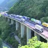 Una coda di tir lunga ottanta chilometri si ? formata questa mattina sull'autostrada del Brennero in direzione valico, dopo il divieto di circolazione ieri in Austria per la festivit? dell'ascensione di Christo. Il traffico pesante a tratti comunque ? solo rallentato, mentre quello leggero viaggia senza grossi problemi sulla corsia di sorpasso. ANSA/Webcam A22 ANSA PROVIDES ACCESS TO THIS HANDOUT PHOTO TO BE USED SOLELY TO ILLUSTRATE NEWS REPORTING OR COMMENTARY ON THE FACTS OR EVENTS DEPICTED IN THIS IMAGE; NO ARCHIVING; NO LICENSING NPK