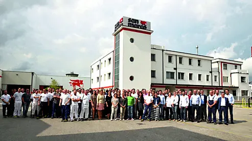 I lavoratori davanti alla sede di San Marco Group