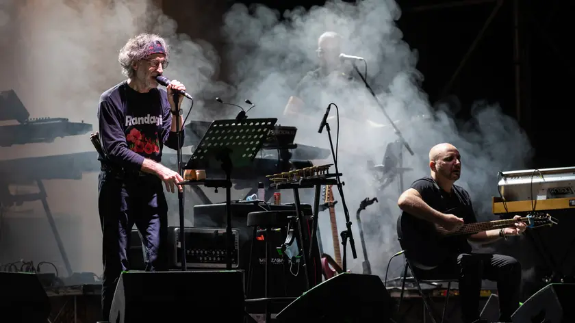 La Pfm in concerto con il tour “Pfm canta De André” (foto Agf)