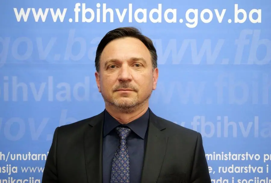 Amir Hasičević ministro federale del commercio della Bosnia Erzegovina