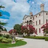 L’edificio del Castello di Roncade ricorda un ricco palazzo veneziano