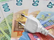 Sconti sulle bollette della luce: la modulistica è stata pubblicata nei giorni scorsi sul sito dell’Arera