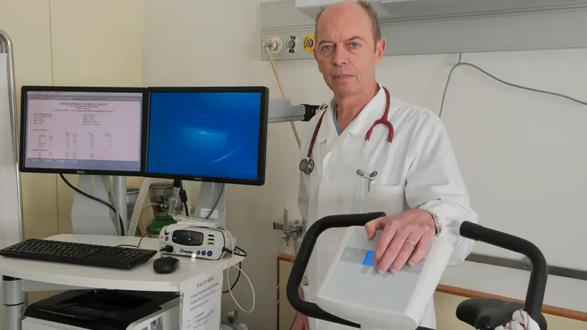 Il professor Andrea Vianello direttore della Fisiopatologia Respiratoria dell’Azienda Ospedale Università di Padova