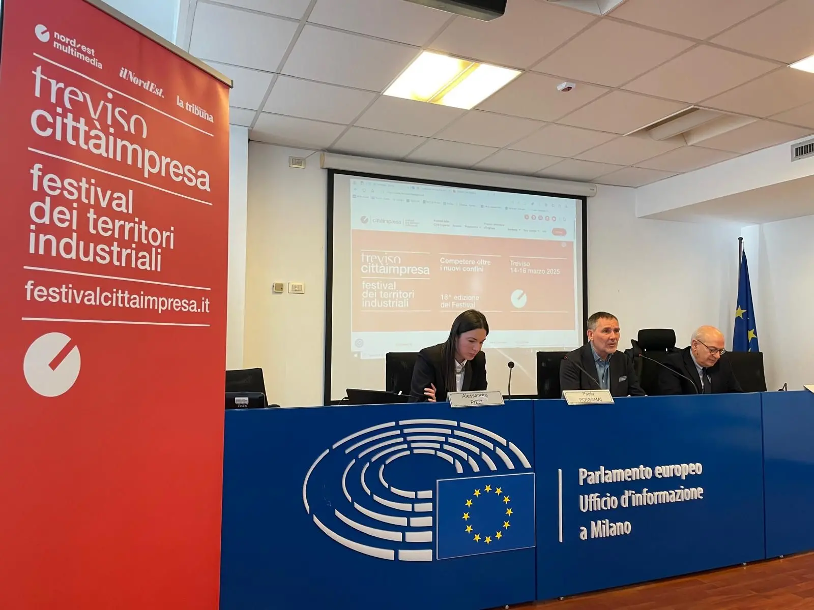 Alessandra Pizzi, Paolo Possamai e Marco Panara alla presentazione a Milano