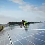 Un parco fotovoltaico in manutenzione