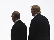 Il presidente russo Vladimir Putin con il presidente statunitense Donald Trump nel corso di una riunione del G20 (archivio Ansa)