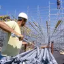 Un operaio al lavoro