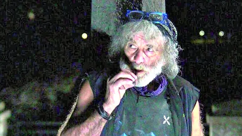 Lo scrittore e alpinista Mauro Corona: nelle sale un documentario che racconta la sua vita