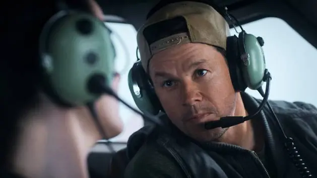 Il film "Flight Risk"