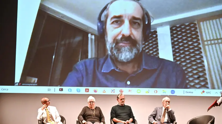 Il confronto al Teatro Miela dei cinque finalisti del Premio Strega Saggistica Foto Francesco Bruni