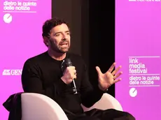 Outifit nero e piglio da star: Alberto Matano sabato a Link. Foto Lasorte