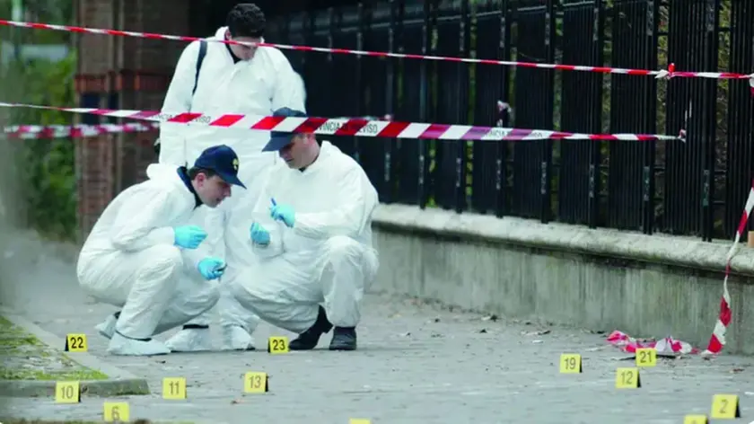 La Scientifica al lavoro dopo un attentato di Unabomber. (Foto di archivio)
