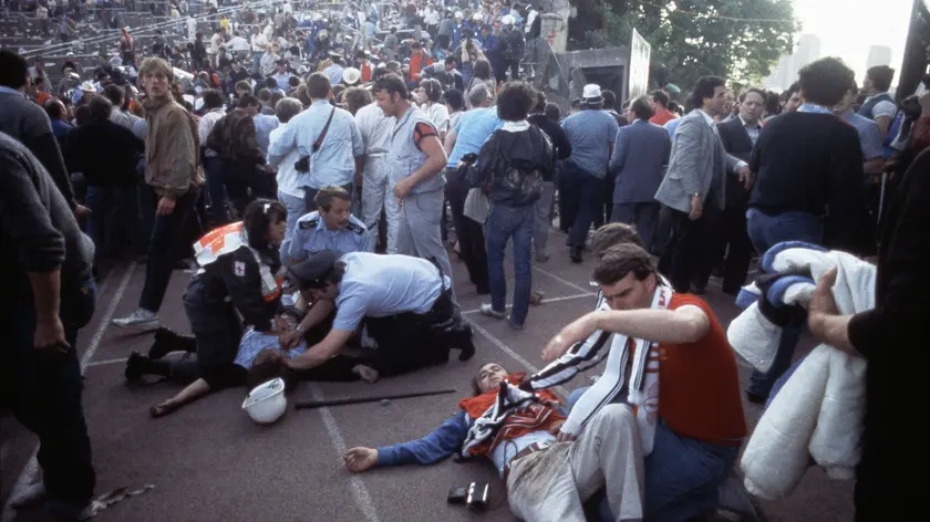I soccorsi allo stadio Heysel nella drammatica giornata del 29 maggio 1985