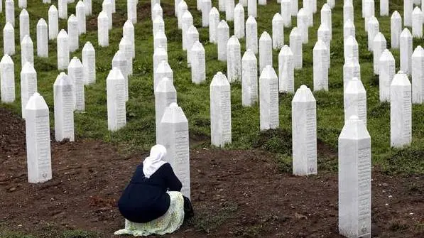Il memoriale per le vittime di Srebrenica