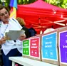 Fac simile delle urne elettorali allestite durante un’iniziativa sui quesiti referendari dell’8 e 9 giugno