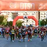 La partenza della Moonlight Half Marathon a Jesolo