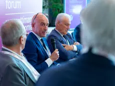 Il commissario di governo Fabio Saldini durante il suo intervento allo Sport Business Forum