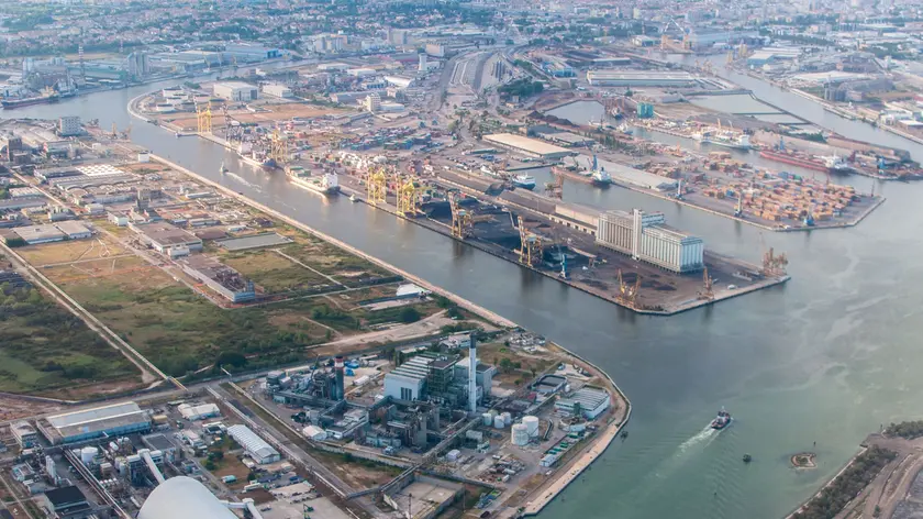 Il porto commerciale di Venezia