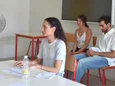 Miriam Saadi, 21 anni, durante l’esame di Maturità che ha sostenuto all’istituto Stringher di Udine foto petrussi