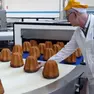 Operai al Lavoro allo stabilimento Melegatti