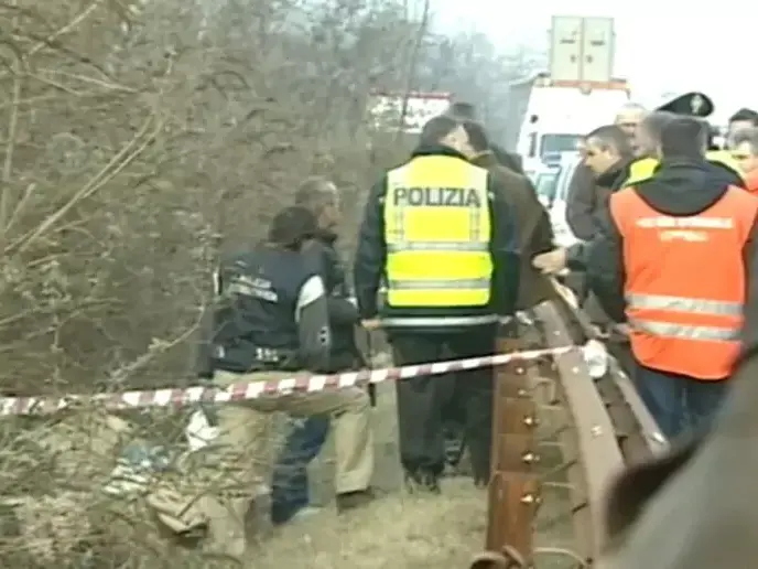 Cold case del cadavere decapitato sull'A22: ritrovato il cranio della vittima dopo 17 anni