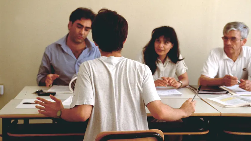 Uno studente all'esame di maturità