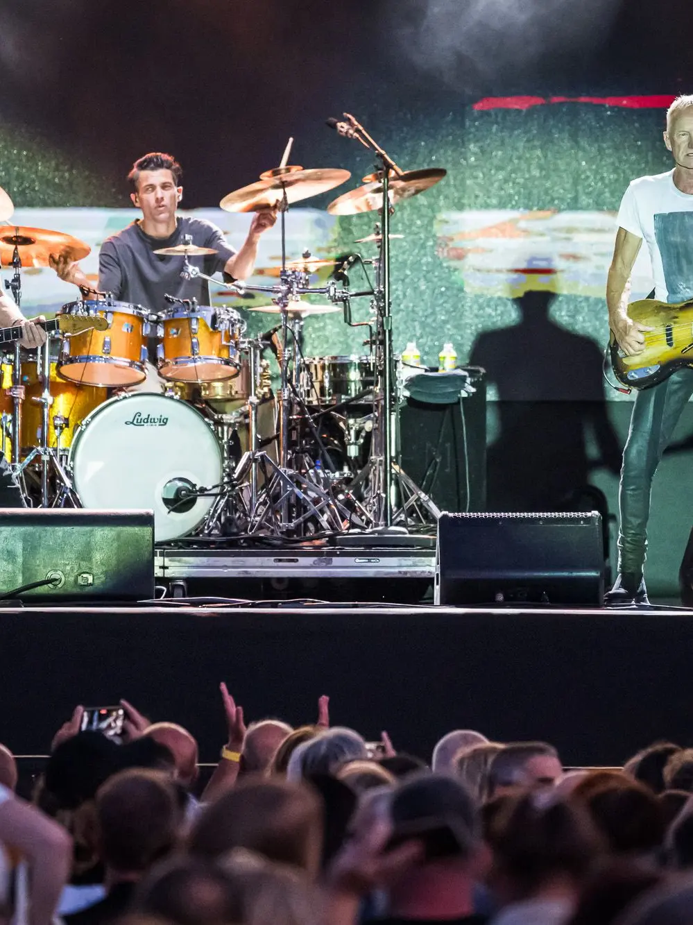 Sting sul palco incanta i 10 mila di Villa Manin Foto Simone Di Luca