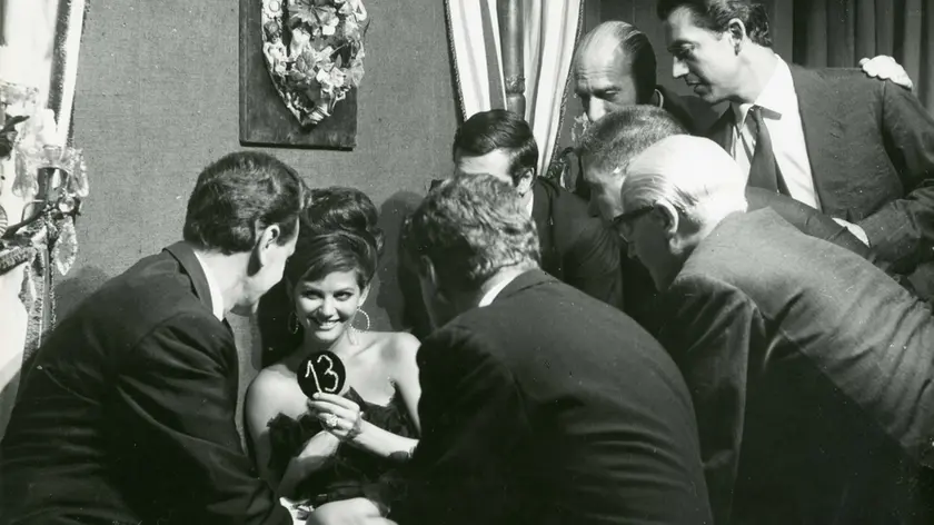Una scena da "Il magnifico cornuto” di Antonio Pietrangeli