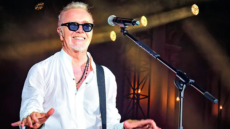 Umberto Tozzi sarà domani sera in concerto a Villa Manin (foto Stefania Brovetto)