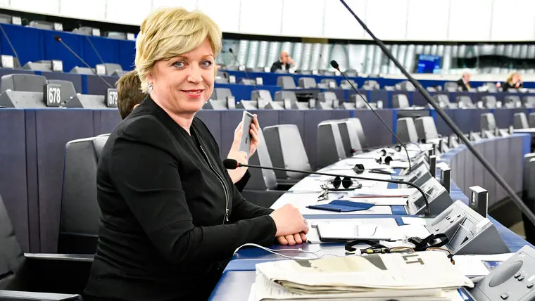 L’eurodeputata Romana Tomc