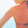 La sfida social dell'estate è la super abbronzatura ma occhio ai rischi