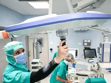 Su un bambino di 7 anni con encefalite Deep brain stimulation